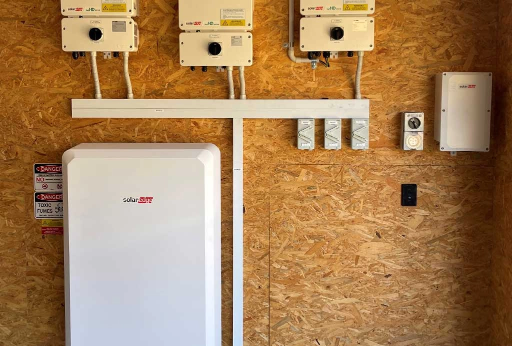 Solaredge battery systems are designed for homes and businesses seeking better energy control