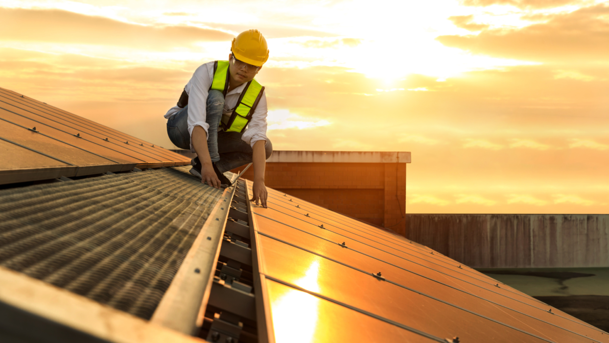 We specialize in installing high-efficiency “solar panels and battery Storage systems