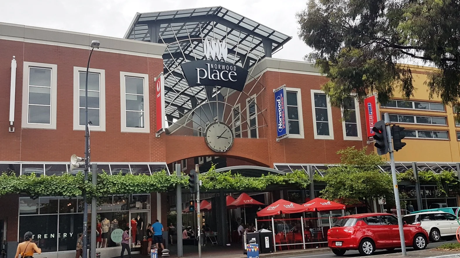 Solar Panel Installation in Norwood That Delivers Results At Venus Energy, we provide tailored solar energy systems for homes and businesses. Our certified team installs high-efficiency Tier 1 solar panels designed to reduce your electricity bills